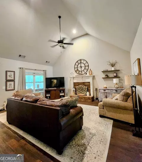 409 Whitehill Ln, Commerce, GA 30529 photo 7