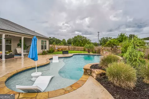 377 Cattail Ln, Winder, GA 30680 photo 3