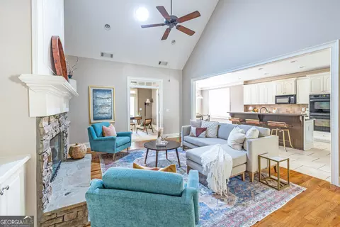 815 Windsor Place Cir SW, Grayson, GA 30017 photo 16