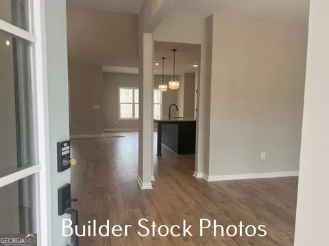 Entry Way - 533 Silver Dollar Rd, Barnesville, GA 30204 photo 2 of 5