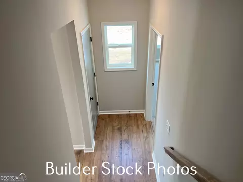 Entry Way - 533 Silver Dollar Rd, Barnesville, GA 30204 photo 5 of 5