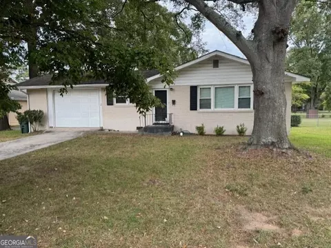 412 Bernard Dr, Warner Robins, GA 31093