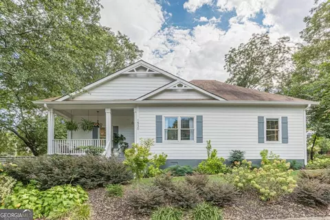 1530 Vesta Ave, College Park, GA 30337
