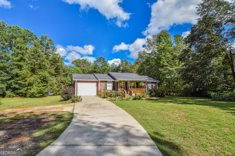 523 Bucksnort Rd, Griffin, GA 30224