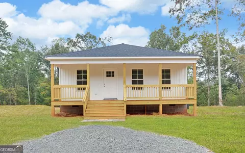 2132 Tower Rd, Martin, GA 30557