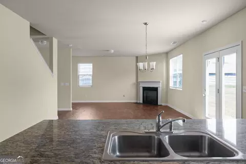 2181 Sawgrass Dr, Hampton, GA 30228 photo 12