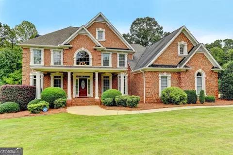 8341 Saucier Dr, Douglasville, GA 30135