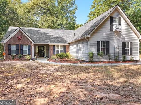 10 Endicott Ct, Sharpsburg, GA 30277