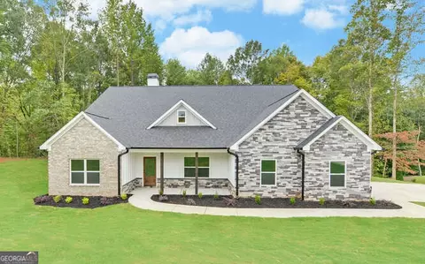91 Ayers Creek Dr, Toccoa, GA 30577