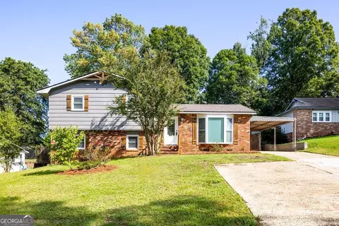 6214 Huntington Trl, Columbus, GA 31909