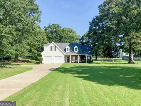 13211 Woolsey Rd, Hampton, GA 30228