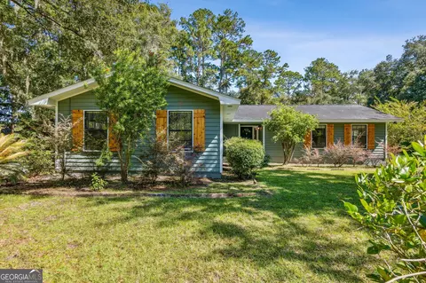 83 Griffin Bluff Rd, Kingsland, GA 31548
