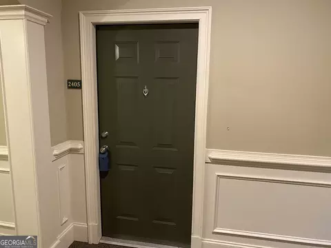 2405 Stratford Cmns #2405, Decatur, GA 30033