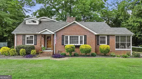 117 Bellvue Dr, Toccoa, GA 30577
