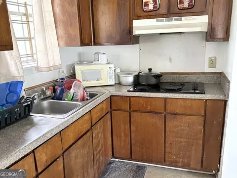 175 Hilton Dr, Lyons, GA 30436 photo 6