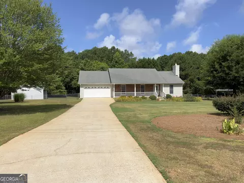 195 Old Mill Dr, Locust Grove, GA 30248