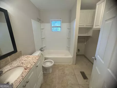 90 E James Cir, Hampton, GA 30228 photo 10
