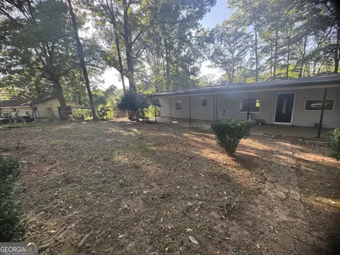 90 E James Cir, Hampton, GA 30228 photo 2