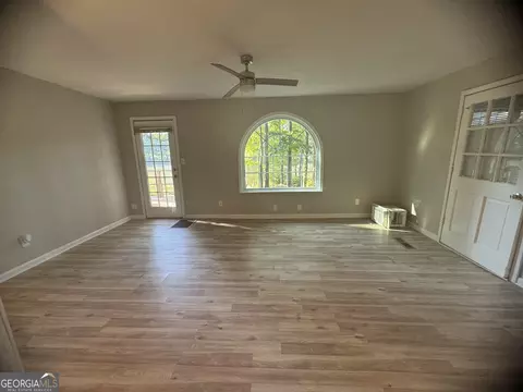 90 E James Cir, Hampton, GA 30228 photo 4