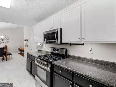 2041 Elm Grove Ln, Hampton, GA 30228 photo 6