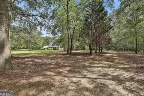 225 Glen Echo Dr, Jackson, GA 30233 photo 57