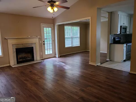 463 Valley Trce, Winder, GA 30680 photo 4