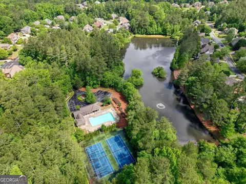 2318 Starr Lake Dr NW, Acworth, GA 30101