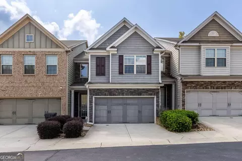 2194 Spicy Pine Ln, Lawrenceville, GA 30044