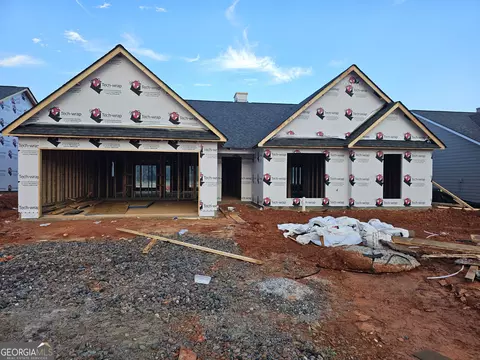 131 Lake Meadows Dr #80, Winder, GA 30680