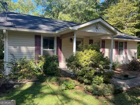100 Walker Woods Dr, Carrollton, GA 30116