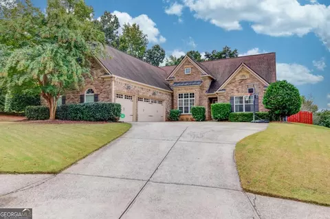 5320 Cedarbrooke Ln, Buford, GA 30518