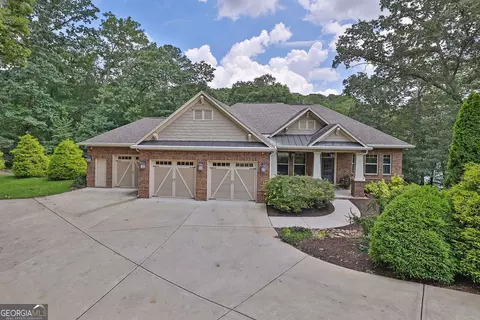 319 Falls Ct, Woodstock, GA 30188