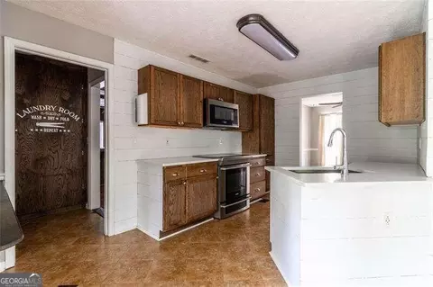 137 Stanfield Ct, Hampton, GA 30228 photo 10