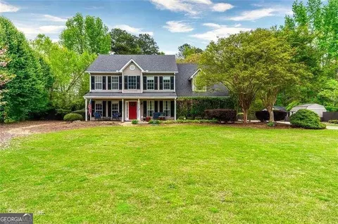 137 Stanfield Ct, Hampton, GA 30228