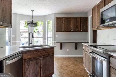 137 Stanfield Ct, Hampton, GA 30228 photo 9