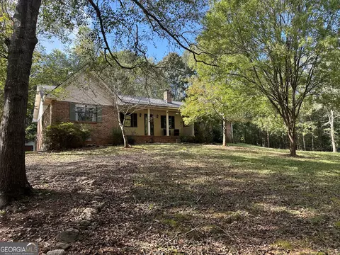 349 Beaver Rd, Royston, GA 30662