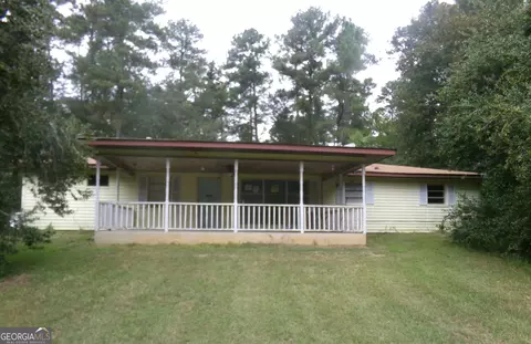 501 Ga Highway 126, Cochran, GA 31014