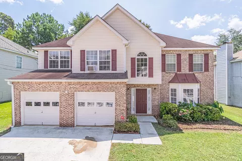 7041 Red Maple Ln, Lithonia, GA 30058