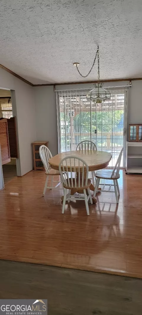 Dining - 866 Stallings Rd, Haddock, GA 31033 photo 1 of 1