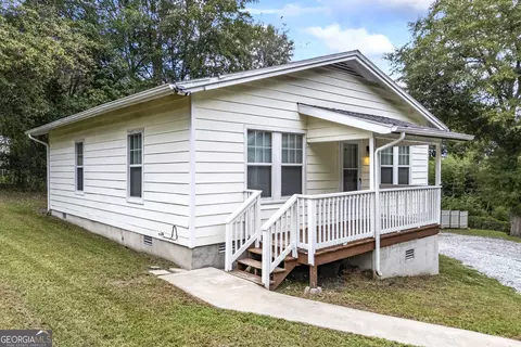 61 Henderson Falls Rd, Toccoa, GA 30577