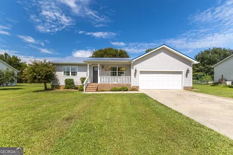 38 Larkspur Dr, Rock Spring, GA 30739
