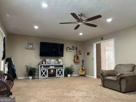 40 Tyler St, Lagrange, GA 30240 photo 7