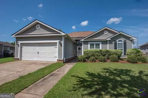 108 St Augustine Dr, Bonaire, GA 31005