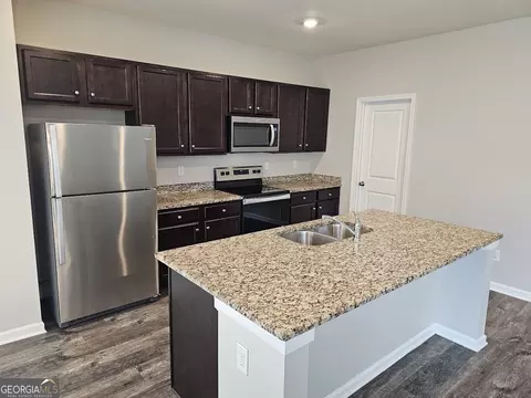 140 Amberjack Trl, Covington, GA 30016 photo 11