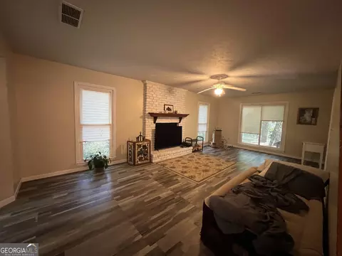 121 Brookwood Dr, Lagrange, GA 30240 photo 5