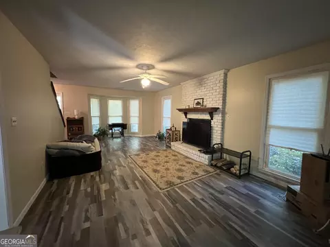 121 Brookwood Dr, Lagrange, GA 30240 photo 6