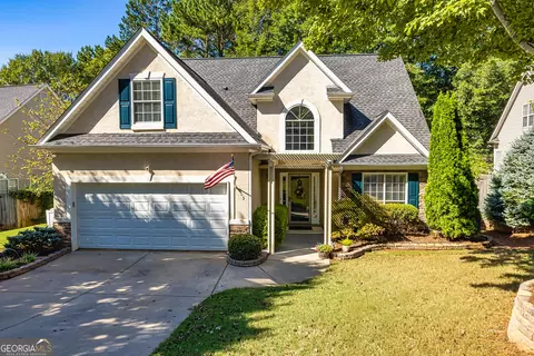 203 Freeman Forest Dr, Newnan, GA 30265