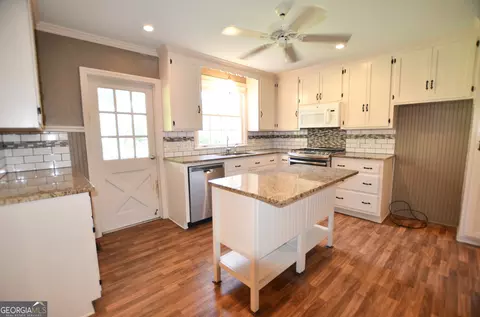 710 Piney Woods Dr, Lagrange, GA 30240 photo 10