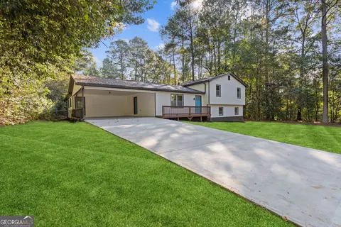 1098 Cherry Wood Dr, Lawrenceville, GA 30046