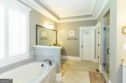 Bath - 179 Huckaby Rd, Brooks, GA 30205 photo 3 of 13